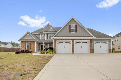 3520 Glencastle Ln, Fayetteville, NC 28306