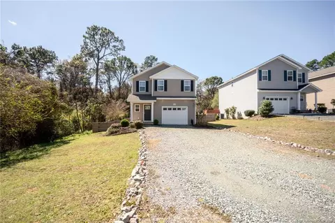 730 W Illinois Ave, Southern Pines, NC 28387