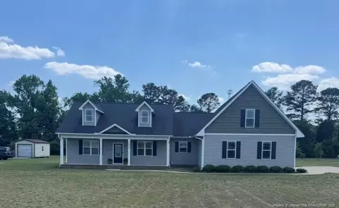 2935 Hayfield Rd, Wade, NC 28395