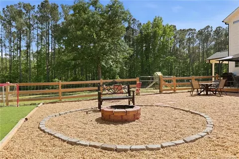 Exterior - 1685 Overhills Rd, Spring Lake, NC 28390 photo 6 of 18