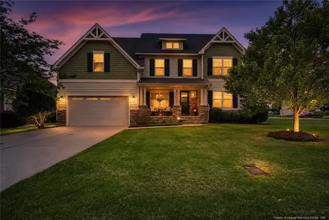 3121 Eaglecrest Ln, Fayetteville, NC 28306