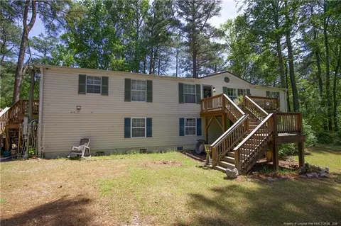 168 Riverview Dr, Vass, NC 28394