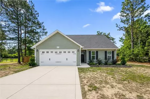 351 Sandy Grove Rd, Parkton, NC 28371