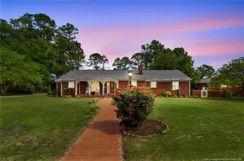 1009 N Magnolia Ave, Dunn, NC 28334