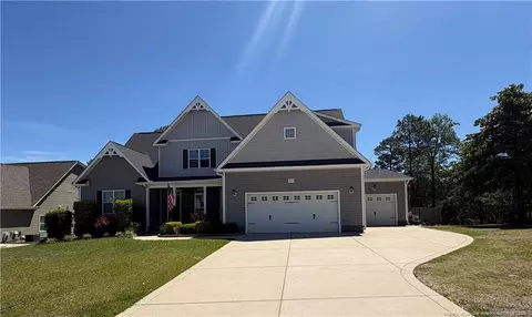 3710 Glencourse Way, Fayetteville, NC 28311