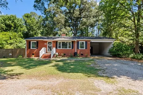 3255 Sunnyside School Rd, Fayetteville, NC 28312