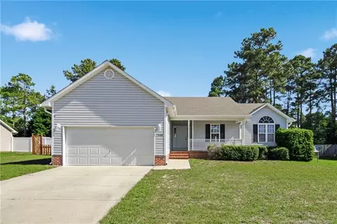 1548 Clan Campbell Dr, Raeford, NC 28376