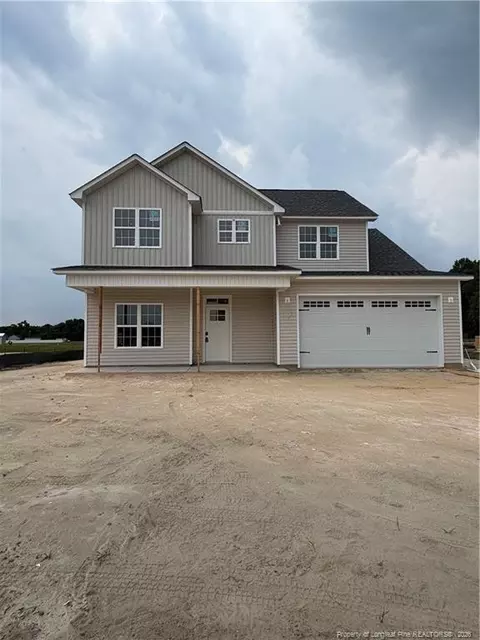4744 Slew Dr, Hope Mills, NC 28348