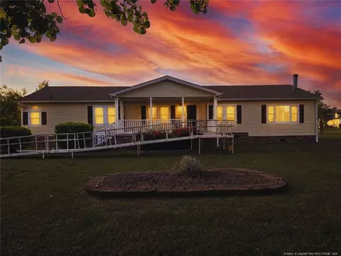 100 L Mcmillian Rd, Raeford, NC 28376