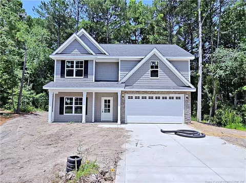 6204 Gregg Ct, Fayetteville, NC 28311