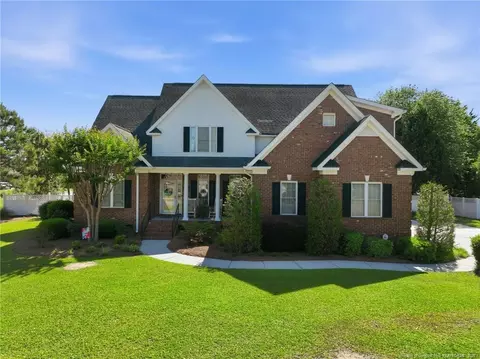 5403 White Oak Dr, Lumberton, NC 28358