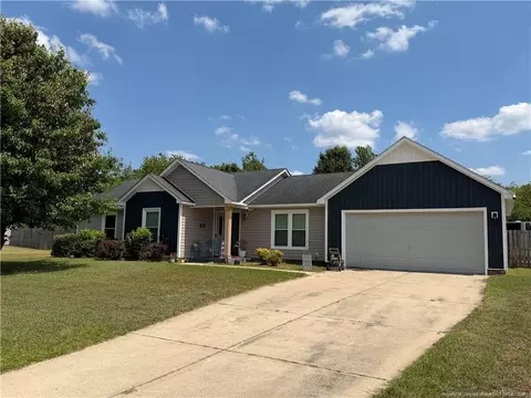 45 Woodwind Dr, Spring Lake, NC 28390