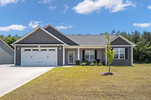 174 Sacksonia St, Raeford, NC 28376
