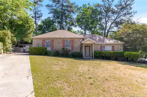 5466 Maplewood Ct, Fayetteville, NC 28314