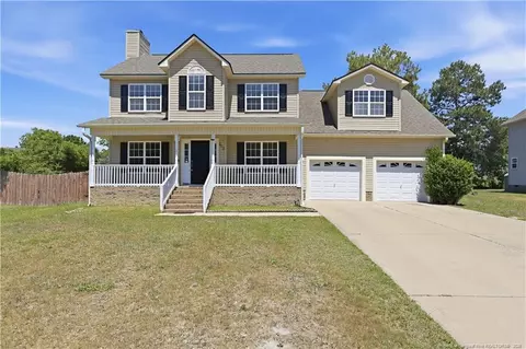 203 Kristin Ave, Spring Lake, NC 28390