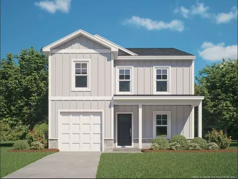 548 Open Range Rd, Spring Lake, NC 28390