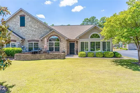 107 W Chelsea Ct, Southern Pines, NC 28387