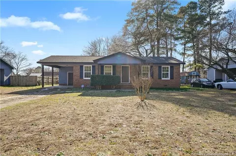 3230 Periwinkle Dr, Fayetteville, NC 28306