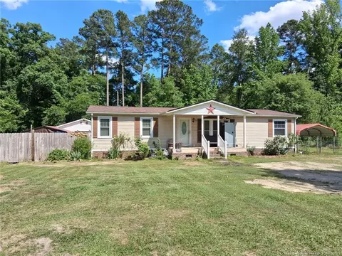 7054 Zepher Rd, Fayetteville, NC 28311