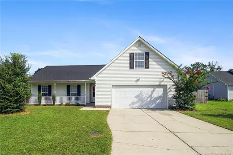 165 Mix Trail Ln, Raeford, NC 28376