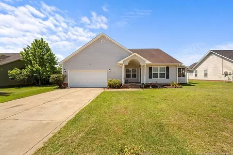 151 Mayor Ct, Raeford, NC 28376