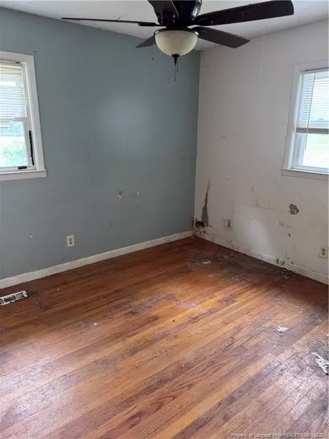Bedroom - 9501 Us 421 Hwy S, Erwin, NC 28339 photo 3 of 3