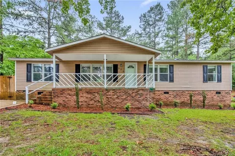 535 Mcdougald Dr, Raeford, NC 28376