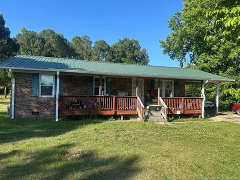 669 Russ Rd, Lumberton, NC 28358