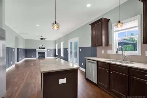 Entry Way - 145 Blue Chip Ct, Broadway, NC 27505 photo 5 of 7