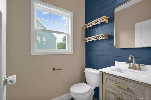 Bath - 145 Blue Chip Ct, Broadway, NC 27505 photo 1 of 3