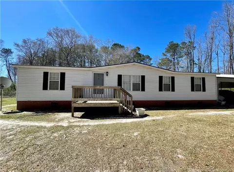 2661 The Ave, Clinton, NC 28328
