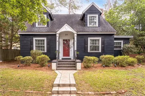 203 Fuller St, Fayetteville, NC 28305