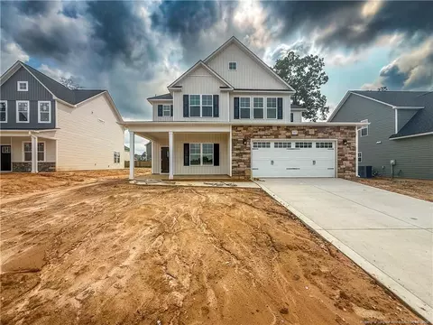 505 Brickendon Ln, Raeford, NC 28376