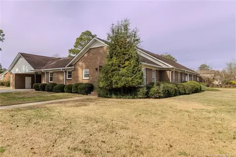 3580 Rosewood Dr, Lumberton, NC 28358