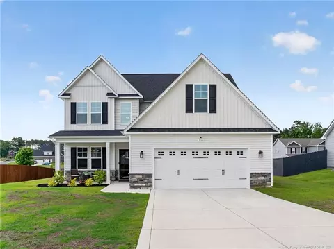 210 Leach Creek Dr, Raeford, NC 28376