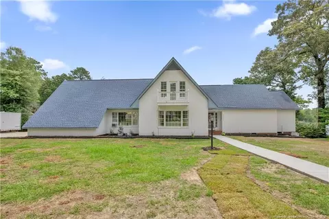 12541 Lakewood Dr, Laurinburg, NC 28352