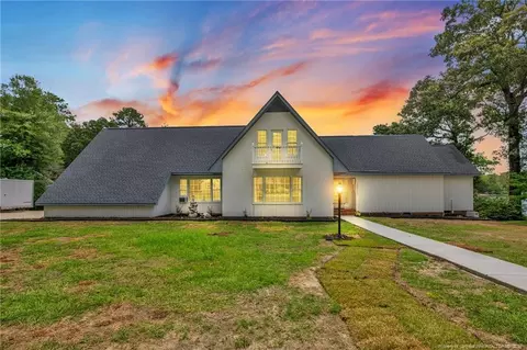12541 Lakewood Dr, Laurinburg, NC 28352