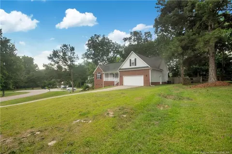 278 Oakmont Dr, Raeford, NC 28376