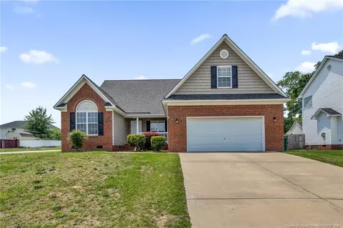 1503 Thoroughbred Trl, Parkton, NC 28371