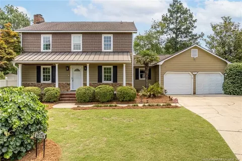 2119 Hollyridge Pl, Fayetteville, NC 28304