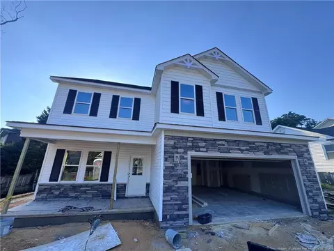 212 Blueridge Rd, Fayetteville, NC 28303