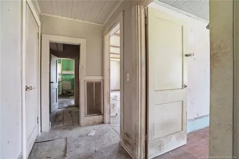 Entry Way - 5854 E Main St, Bailey, NC 27807 photo 2 of 2