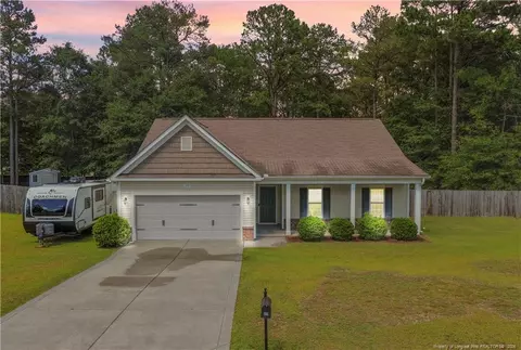 177 Sidesaddle Ct, Raeford, NC 28376