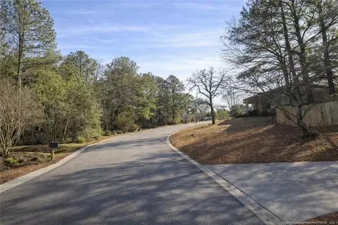 1417 Carnsmore Dr, Fayetteville, NC 28304