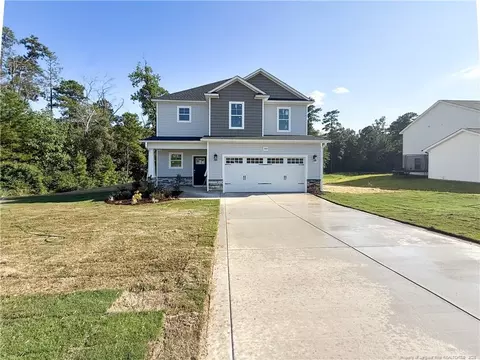 5501 Tall Timbers Dr, Fayetteville, NC 28311