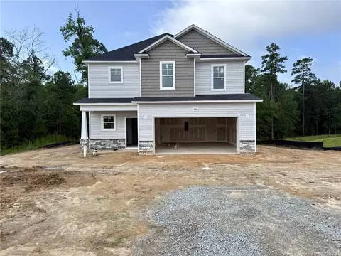 5501 Tall Timbers Dr, Fayetteville, NC 28311