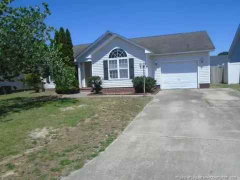 3620 Lismore Ln, Hope Mills, NC 28348