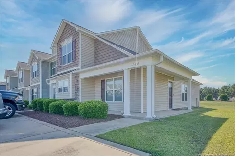 160 Collinwood Dr, Raeford, NC 28376