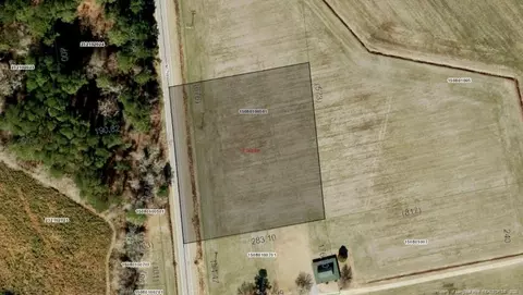 Hwy 710 Highway, Pembroke, NC 28372