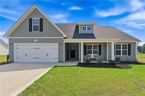 110 Crusher Dr, Parkton, NC 28371